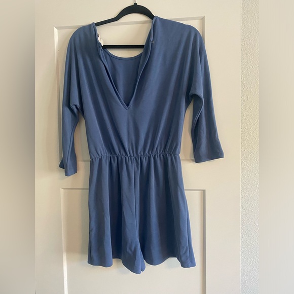 Romper - Picture 2 of 3